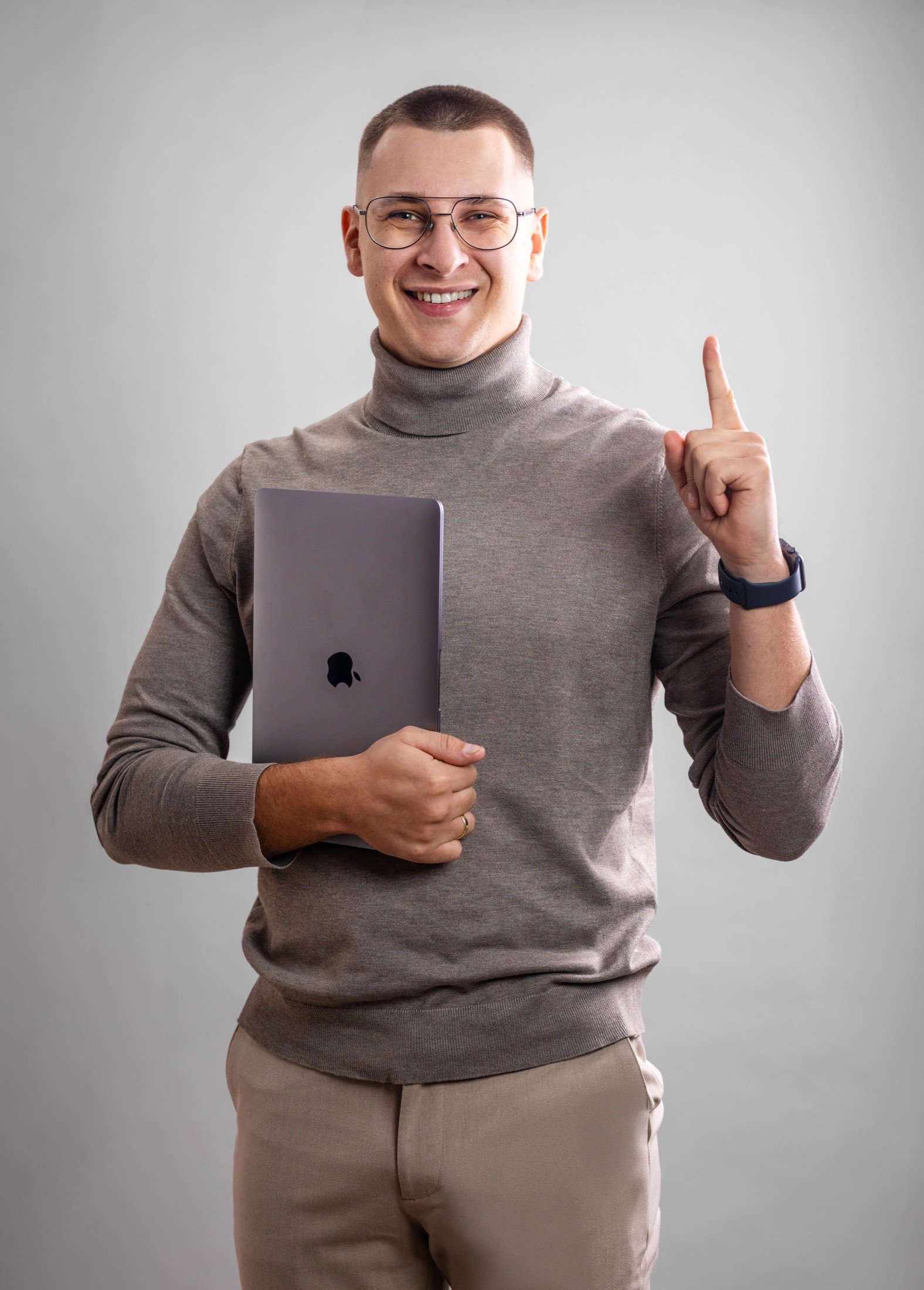 Konrad, marketing, sprzedaż i AI